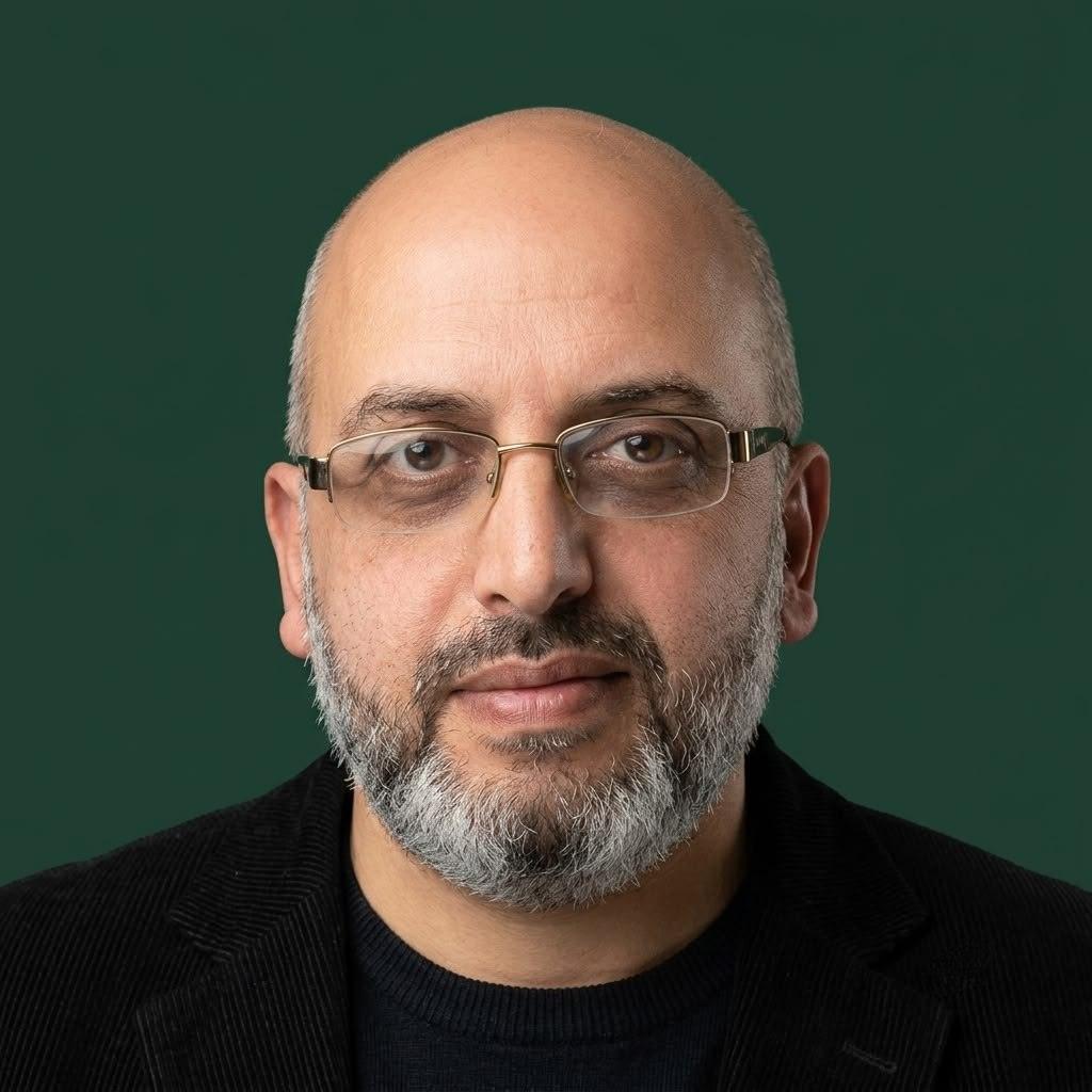 صورة الأستاذ أ. ضياء السباعي